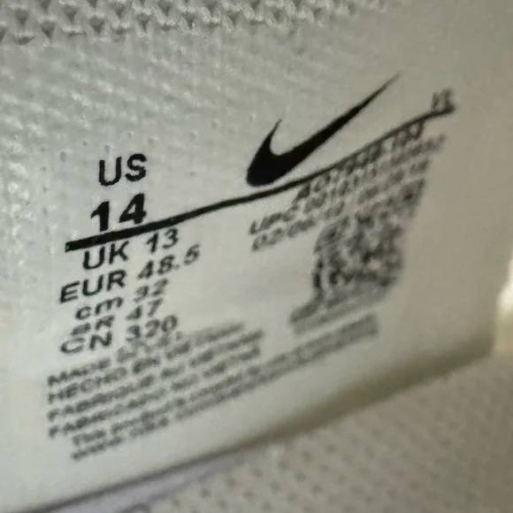 Nike Lunar Vapor Ultrafly Elite 2
Baseball Cleats White AO7946-104 size 14 - Picture 5 of 6